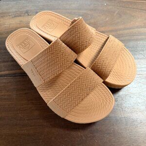 Reef Waterproof Slides Sandals - 8 - Tan